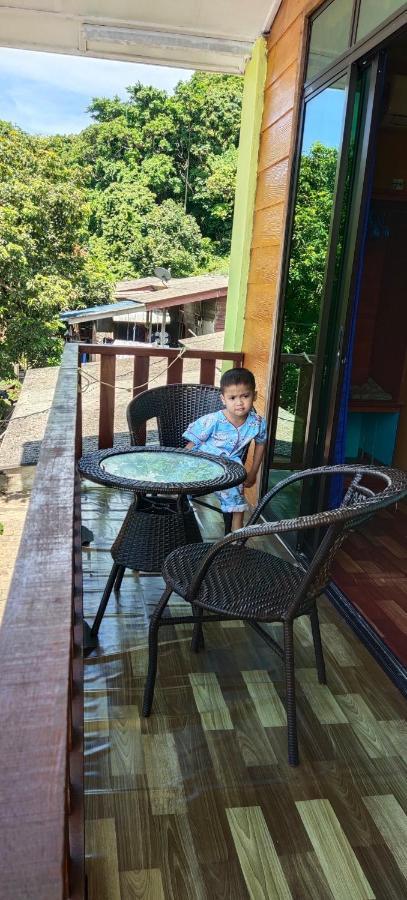 ホテル Perhentian Hazipah Kampong Pasir Hantu エクステリア 写真